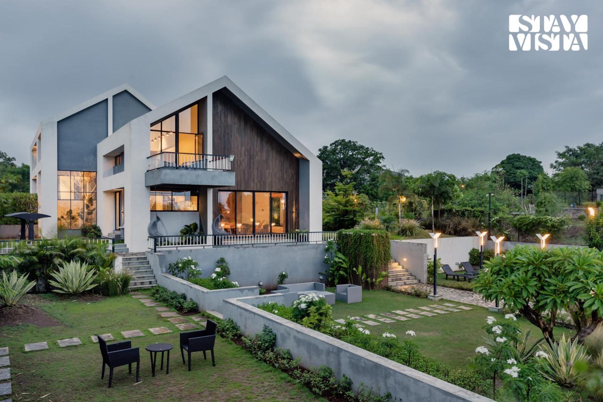Stayvista At The Rainfield Villa With Gazebo & Lawn Nashik Exterior foto